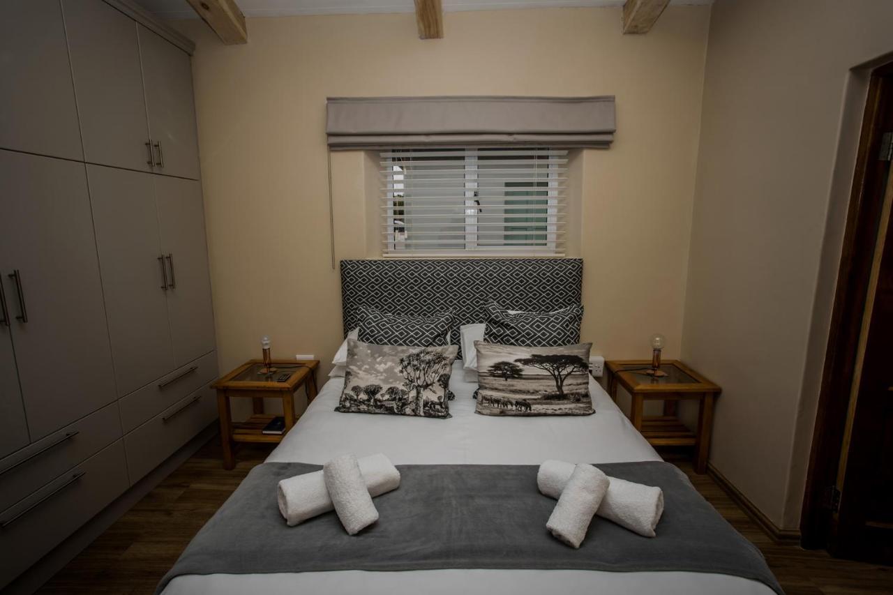 Melk Houte Bosch Manor House Apartment Свелендам Екстериор снимка